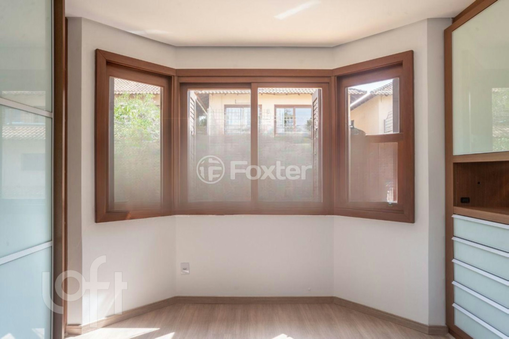 Casa de Condomínio à venda com 3 quartos, 295m² - Foto 29