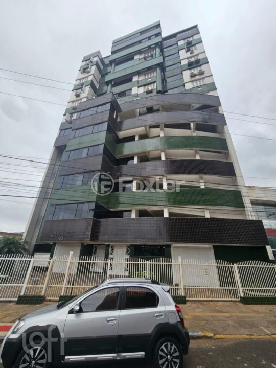 Apartamento à venda com 2 quartos, 81m² - Foto 1