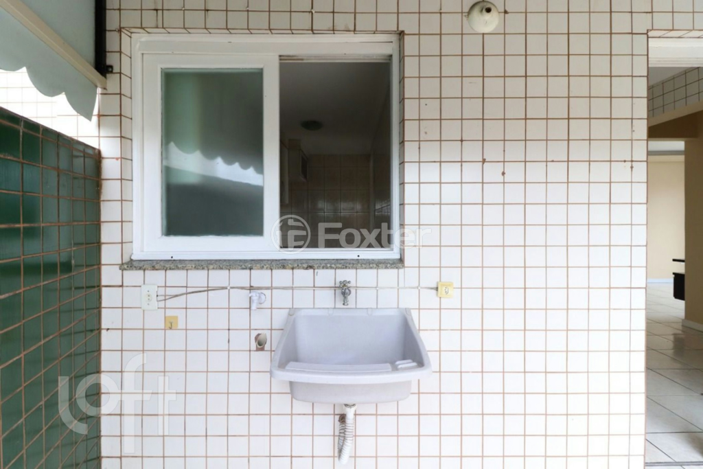 Apartamento à venda com 2 quartos, 81m² - Foto 20
