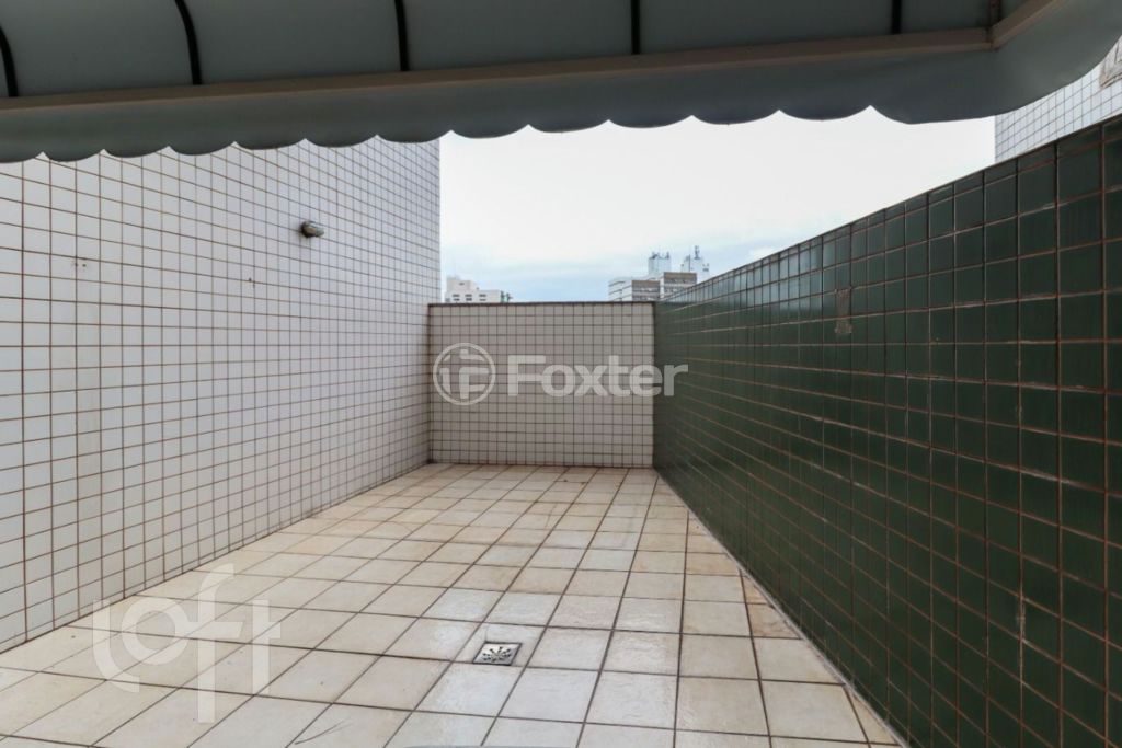 Apartamento à venda com 2 quartos, 81m² - Foto 2