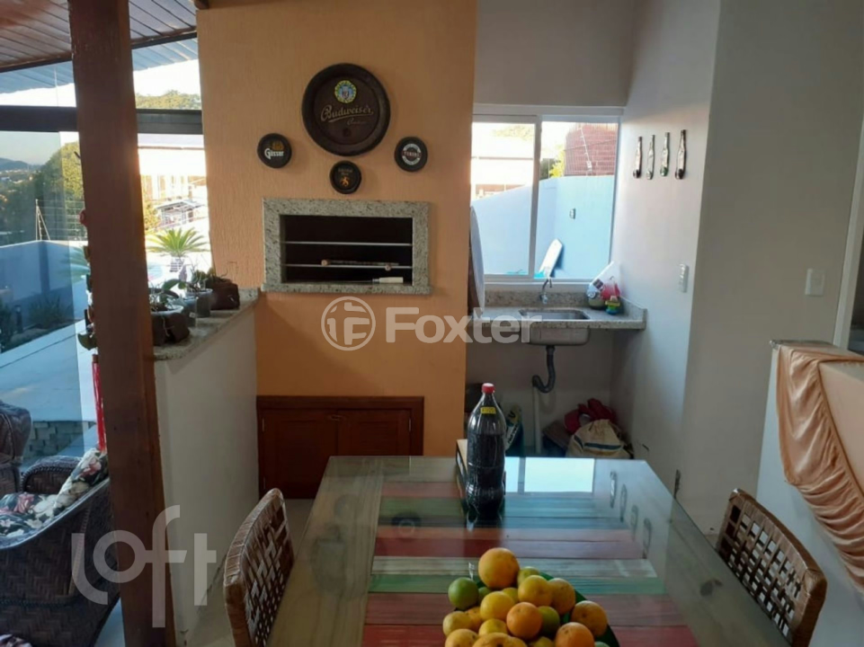 Casa à venda com 2 quartos, 100m² - Foto 14