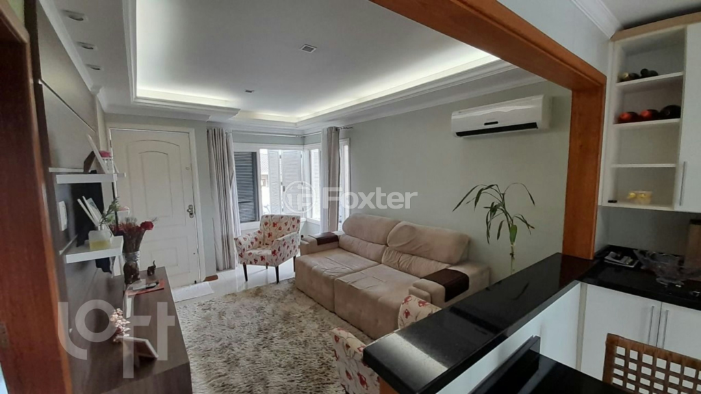 Casa à venda com 2 quartos, 100m² - Foto 1