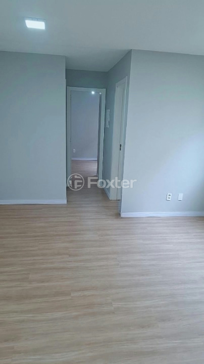 Apartamento à venda com 2 quartos, 44m² - Foto 3