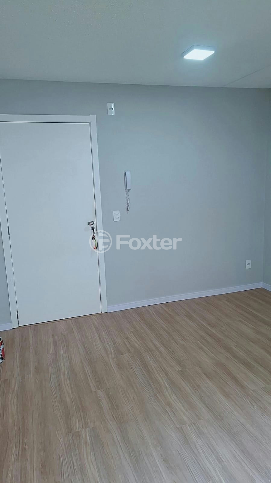 Apartamento à venda com 2 quartos, 44m² - Foto 2