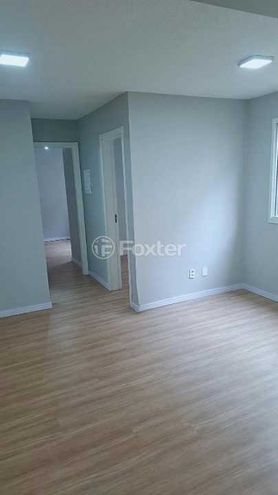 Apartamento à venda com 2 quartos, 44m² - Foto 1