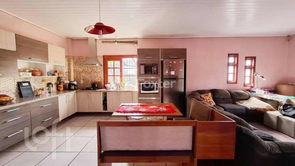 Casa à venda com 3 quartos, 296m² - Foto 4