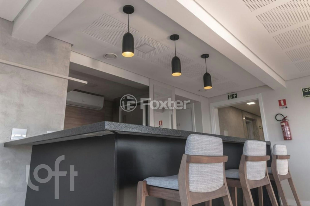 Apartamento à venda com 2 quartos, 75m² - Foto 28