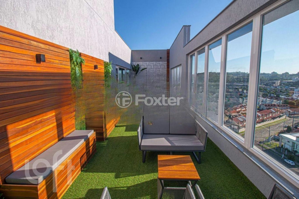 Apartamento à venda com 2 quartos, 75m² - Foto 32