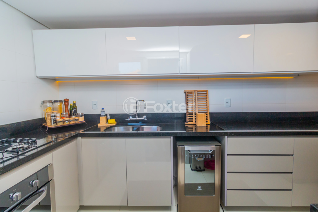 Apartamento à venda com 3 quartos, 104m² - Foto 33