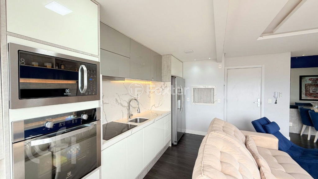 Apartamento à venda com 3 quartos, 76m² - Foto 9
