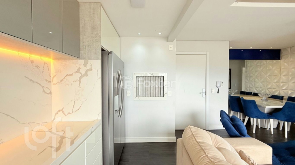 Apartamento à venda com 3 quartos, 76m² - Foto 6