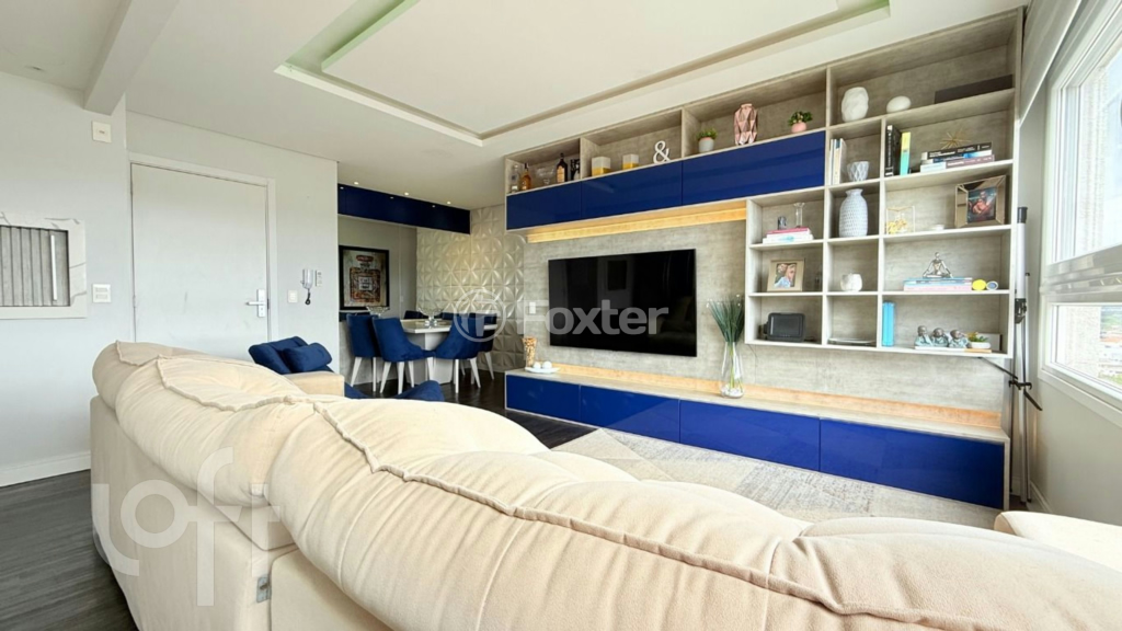 Apartamento à venda com 3 quartos, 76m² - Foto 1