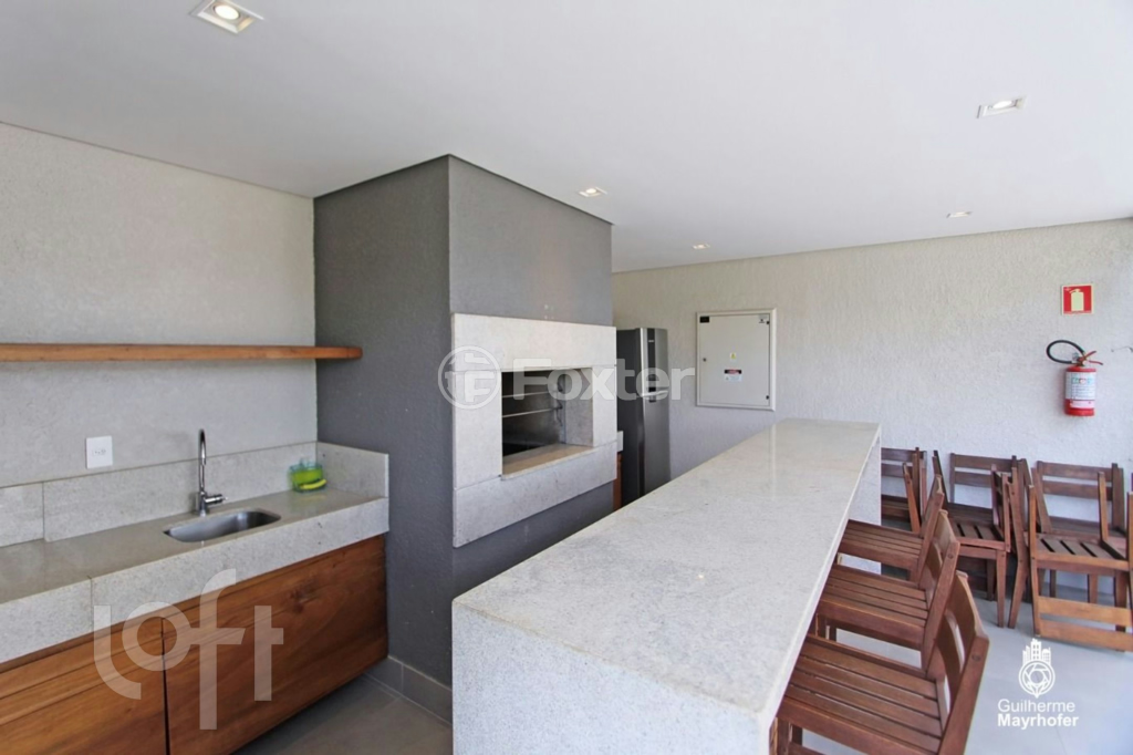 Apartamento à venda com 3 quartos, 76m² - Foto 31