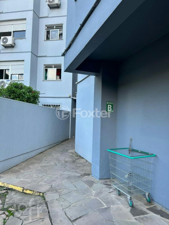 Apartamento à venda com 2 quartos, 62m² - Foto 19