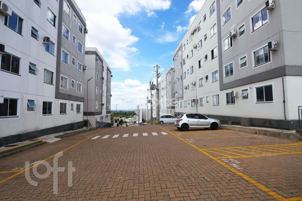 Apartamento à venda com 2 quartos, 40m² - Foto 20