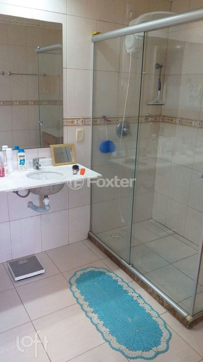 Casa à venda com 3 quartos, 200m² - Foto 34
