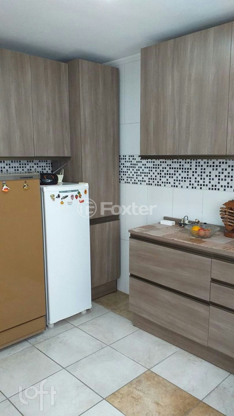 Casa à venda com 3 quartos, 200m² - Foto 14