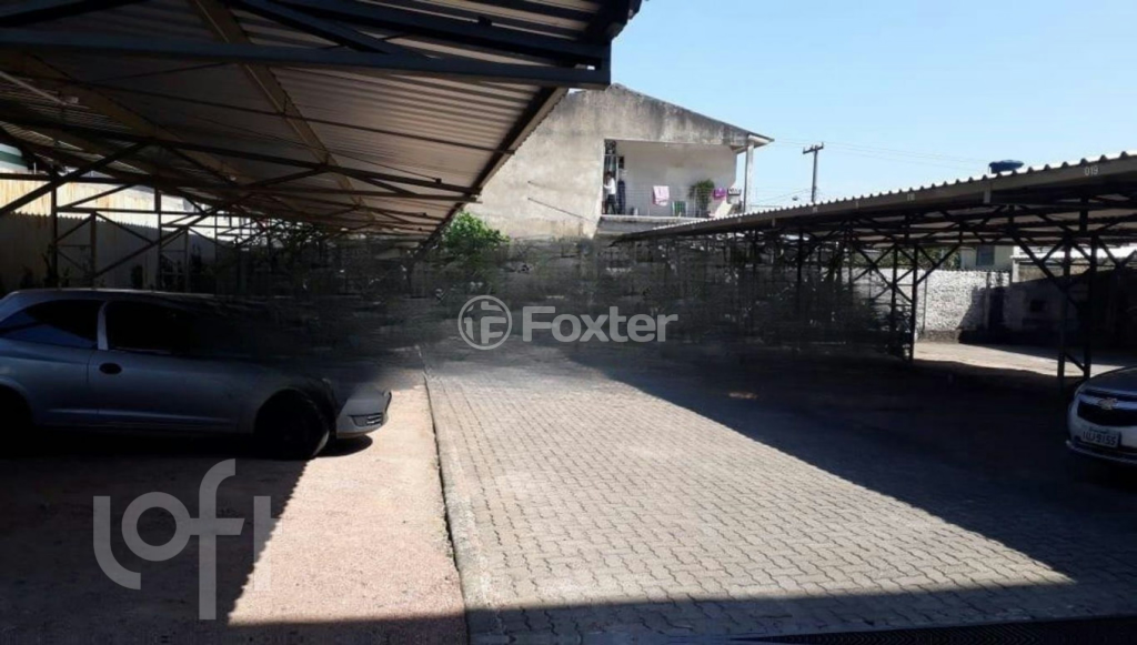 Apartamento à venda com 2 quartos, 62m² - Foto 4