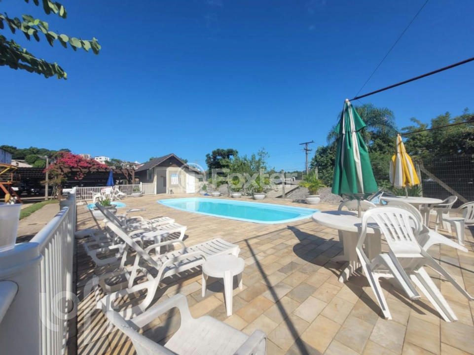 Apartamento à venda com 2 quartos, 62m² - Foto 16