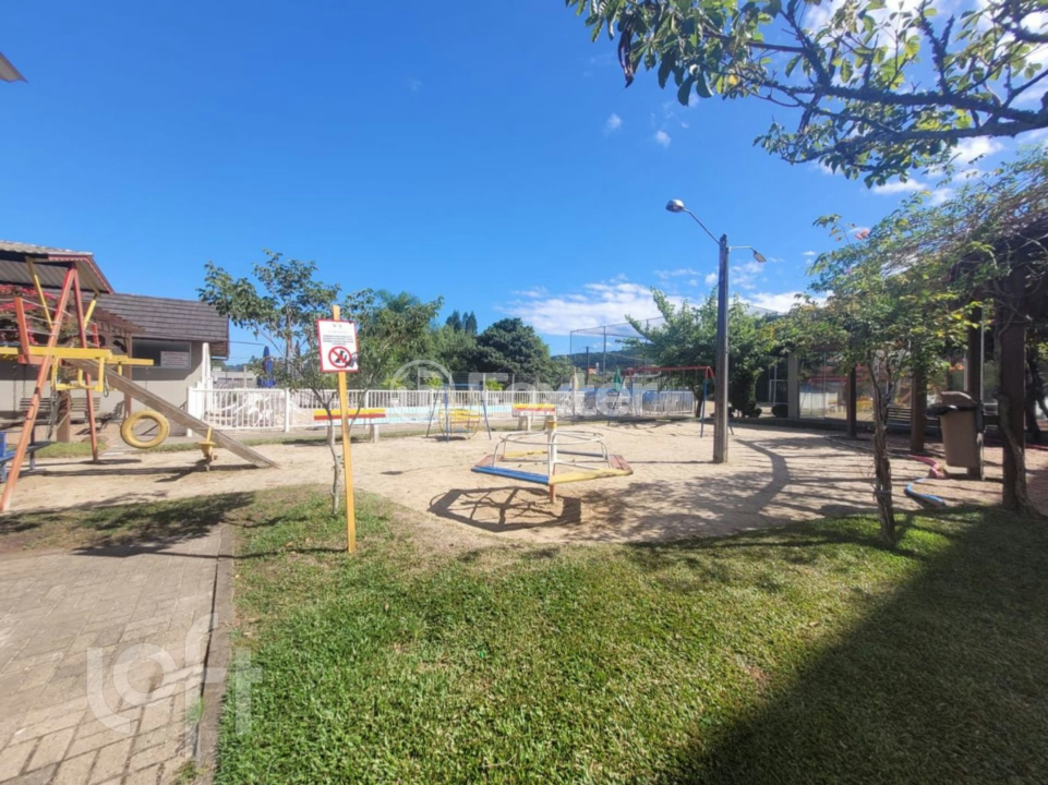 Apartamento à venda com 2 quartos, 62m² - Foto 29