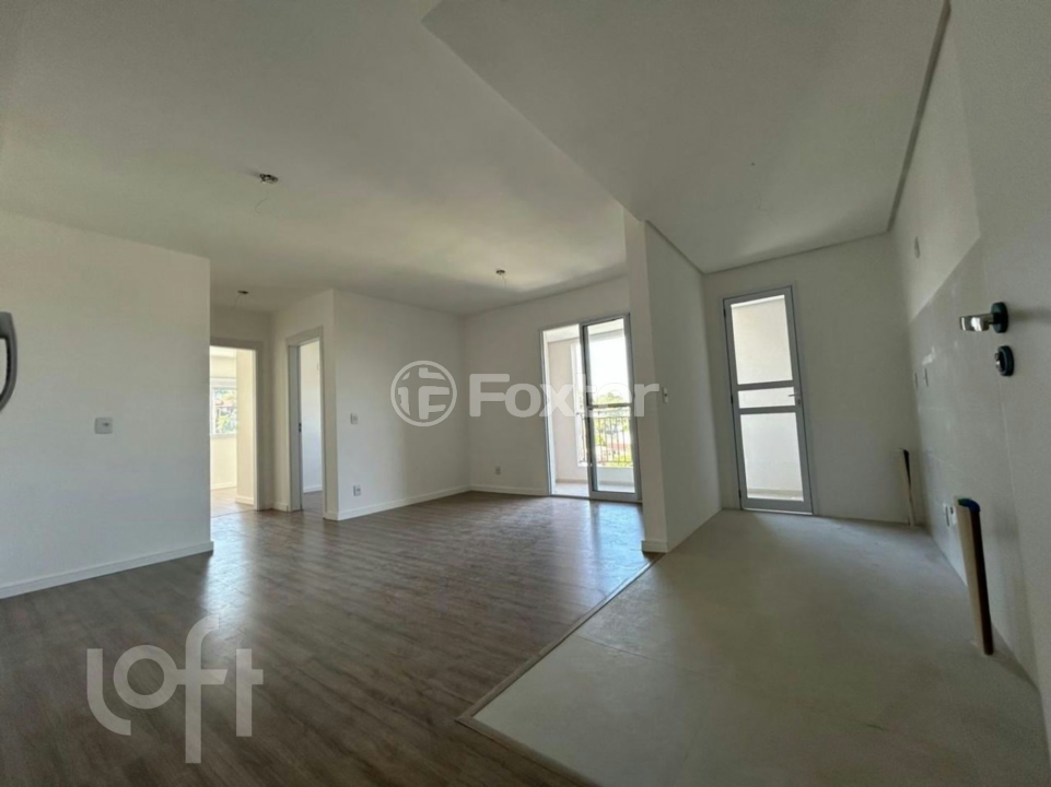 Apartamento à venda com 2 quartos, 62m² - Foto 1