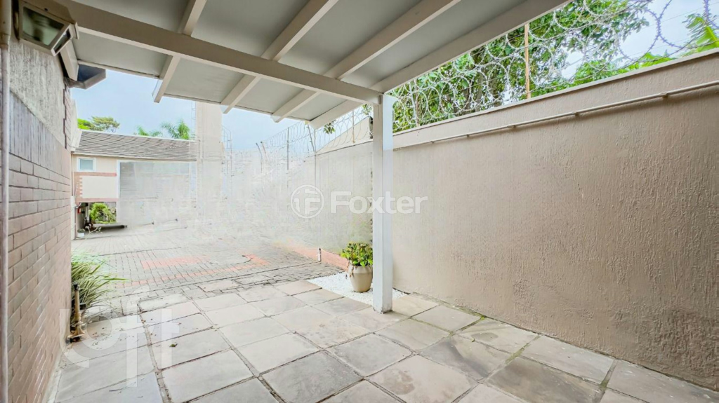 Casa de Condomínio à venda com 3 quartos, 149m² - Foto 29