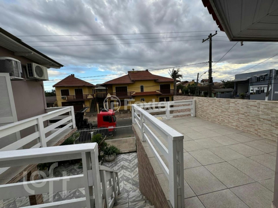 Casa à venda com 3 quartos, 135m² - Foto 11