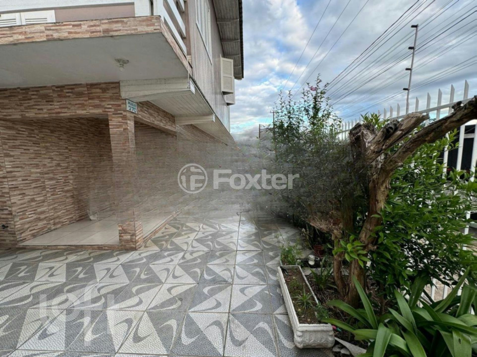 Casa à venda com 3 quartos, 135m² - Foto 4