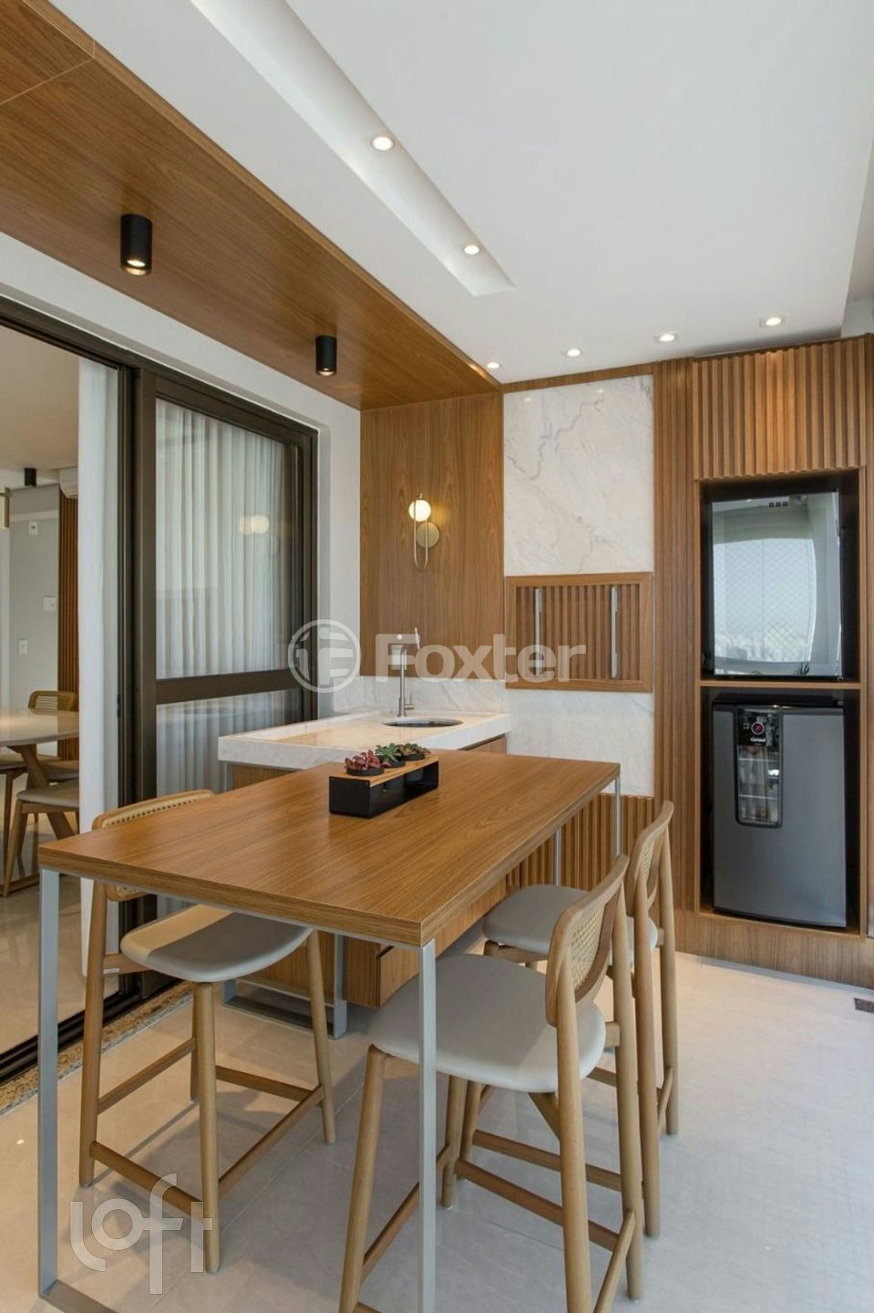 Apartamento à venda com 3 quartos, 123m² - Foto 4