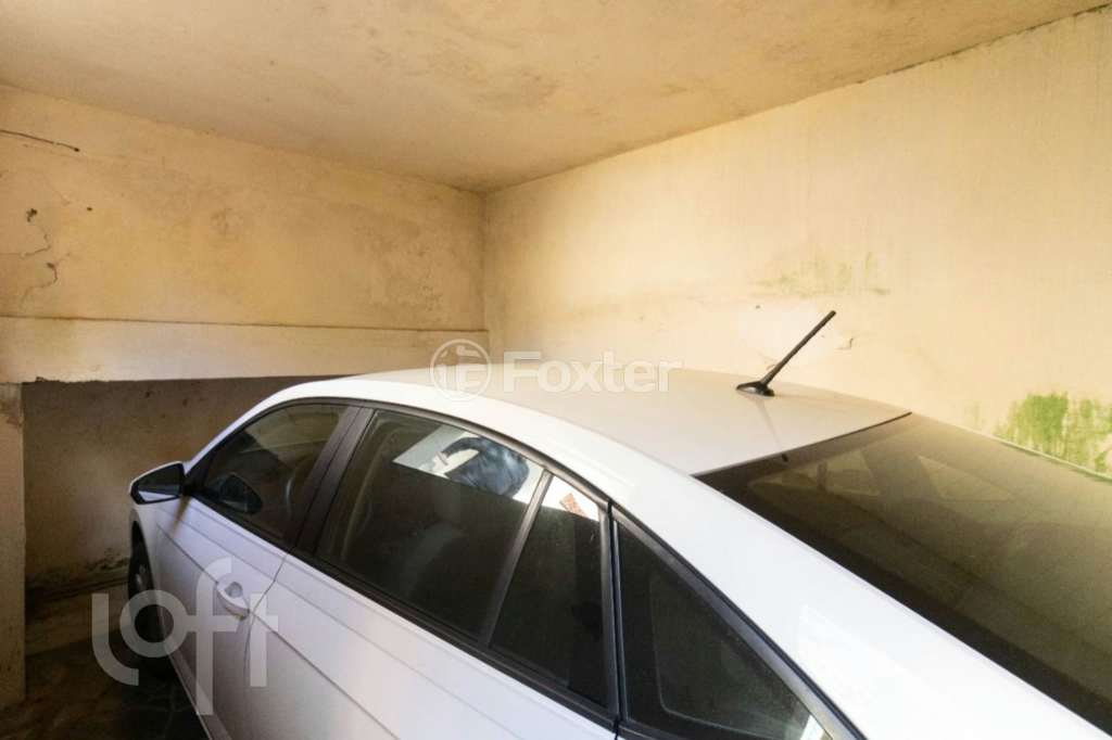 Casa à venda com 4 quartos, 120m² - Foto 28