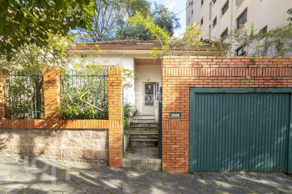 Casa à venda com 4 quartos, 120m² - Foto 3
