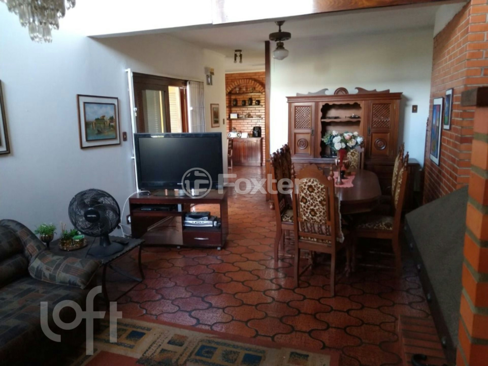 Casa à venda com 3 quartos, 287m² - Foto 4