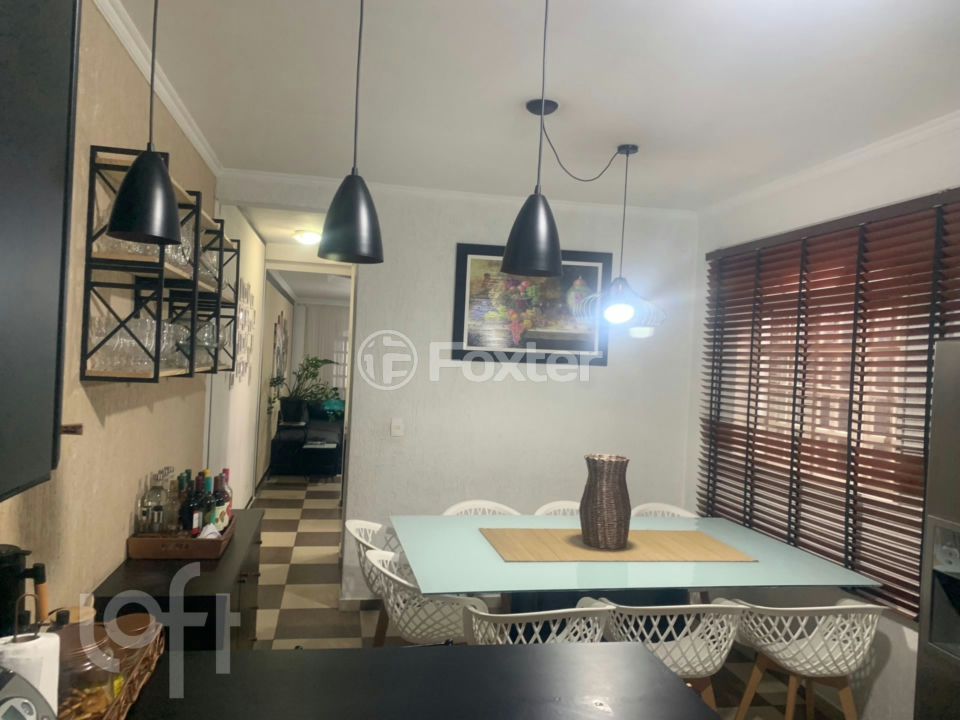 Casa à venda com 3 quartos, 119m² - Foto 2