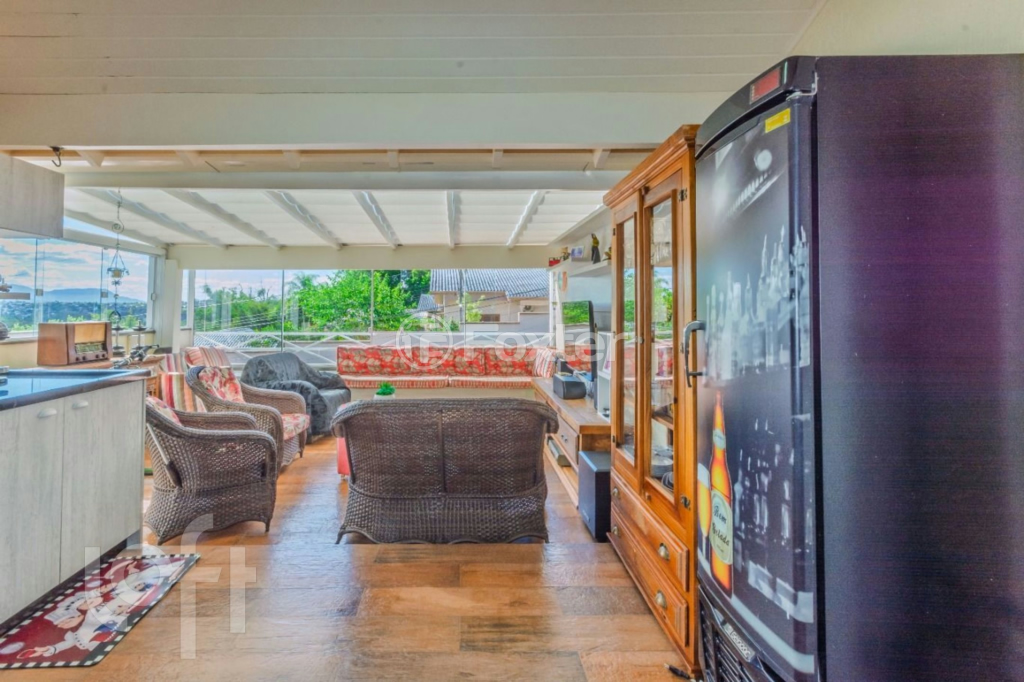 Casa à venda com 3 quartos, 157m² - Foto 11