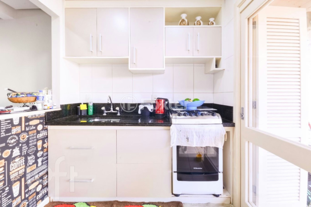 Casa à venda com 3 quartos, 157m² - Foto 5