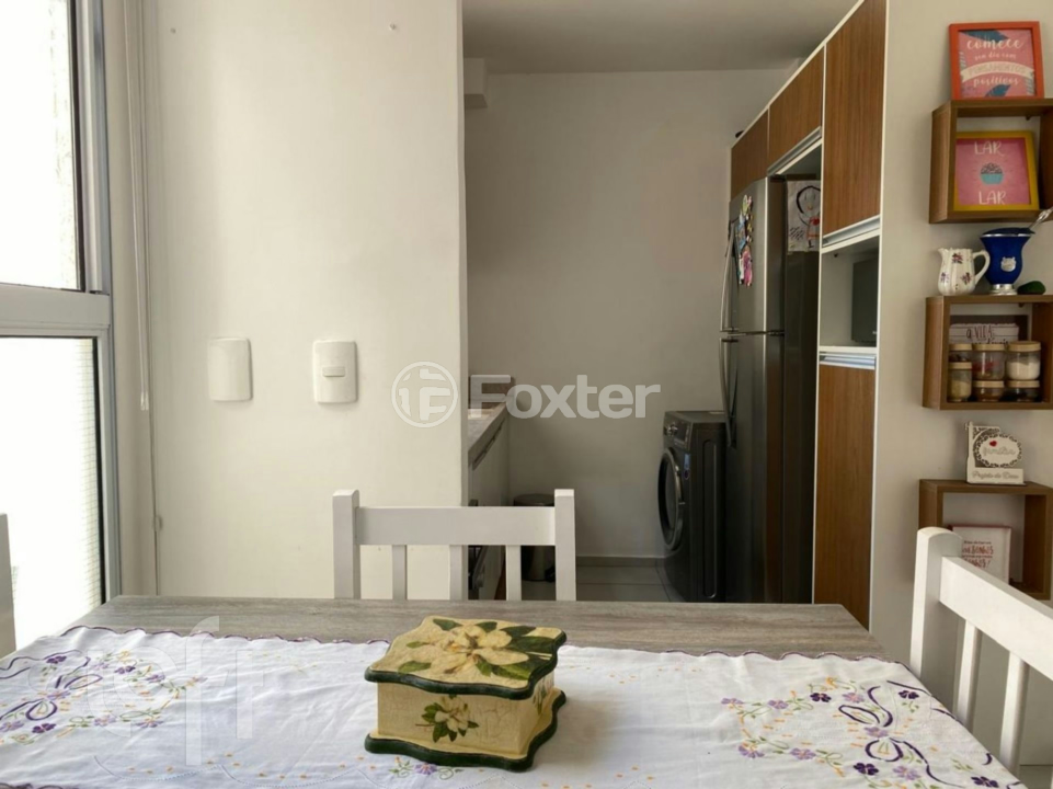 Apartamento à venda com 2 quartos, 40m² - Foto 5