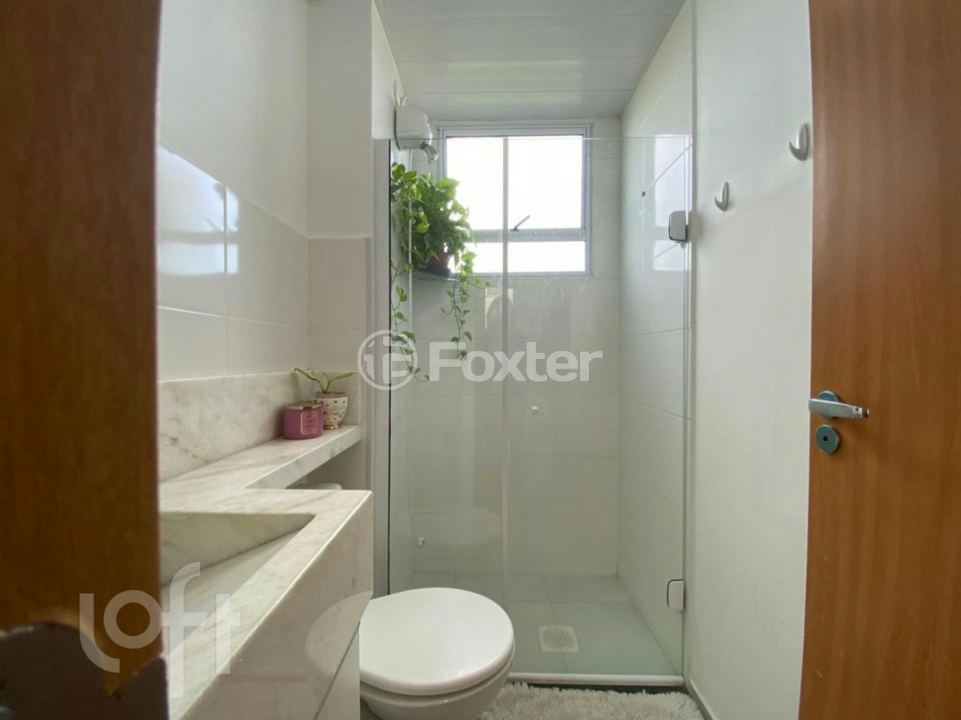 Apartamento à venda com 2 quartos, 40m² - Foto 17