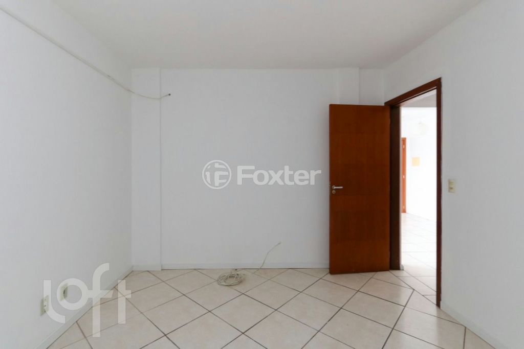 Apartamento à venda com 2 quartos, 62m² - Foto 11