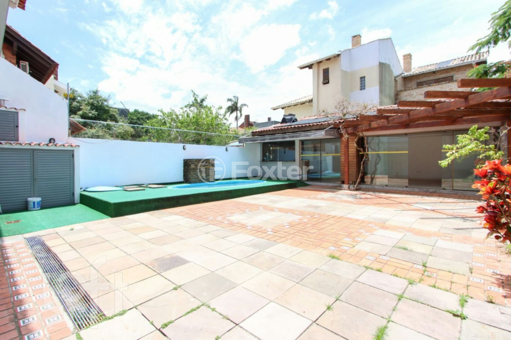 Casa à venda com 4 quartos, 348m² - Foto 25