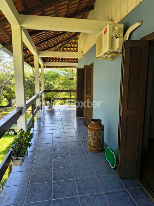 Sítio à venda com 3 quartos, 200m² - Foto 14
