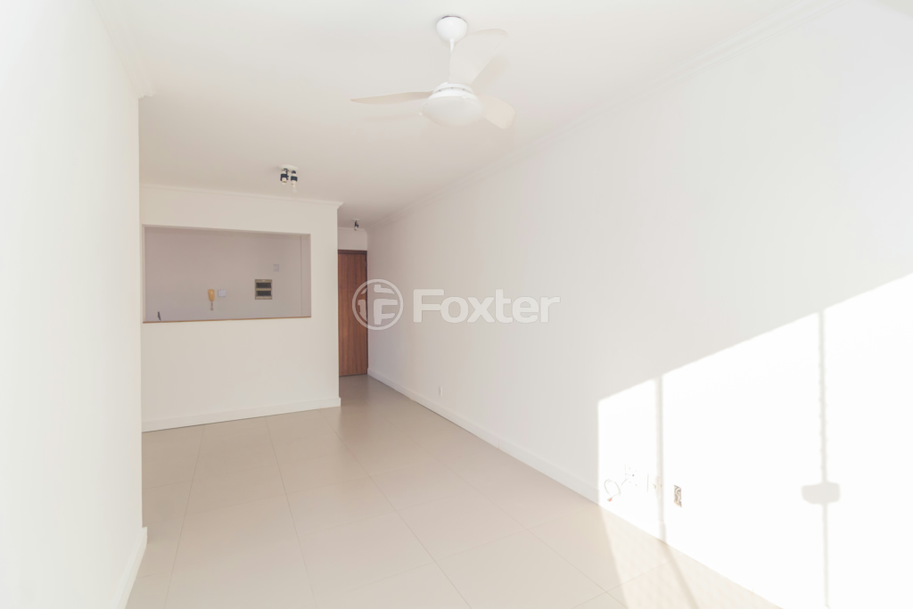 Apartamento à venda com 3 quartos, 67m² - Foto 4