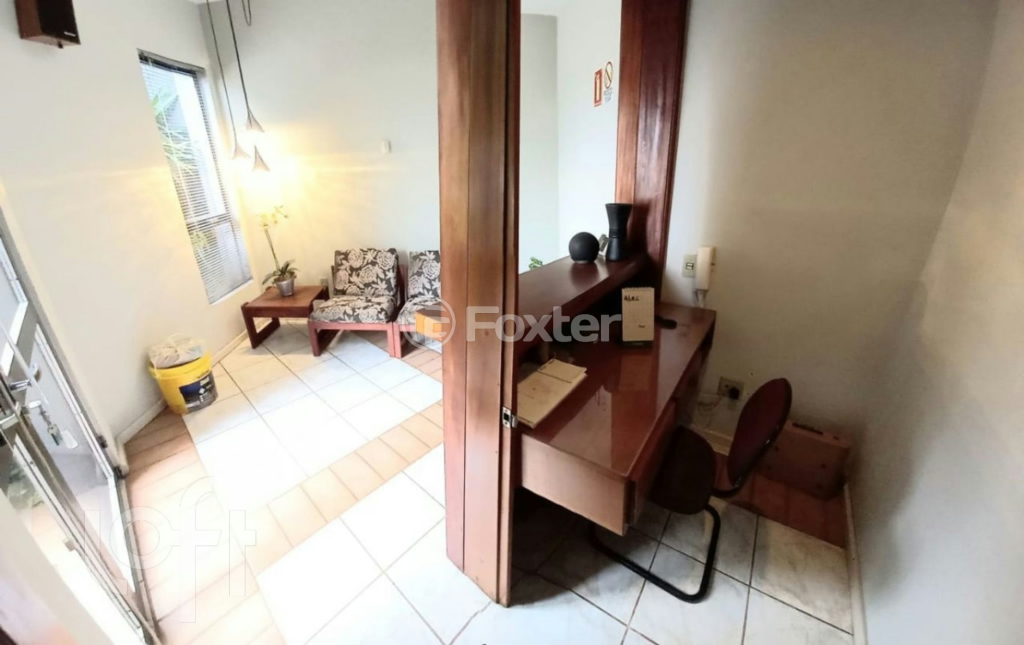 Casa à venda com 4 quartos, 200m² - Foto 14