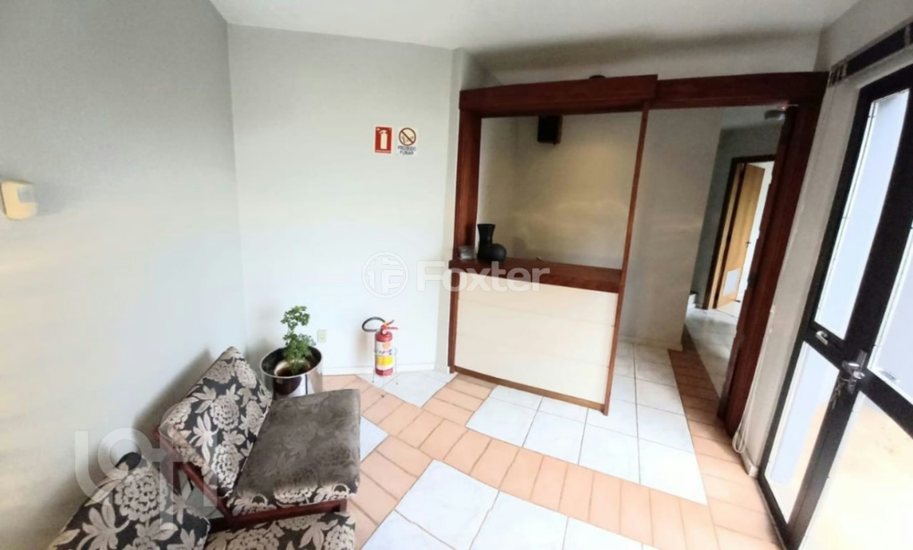 Casa à venda com 4 quartos, 200m² - Foto 11