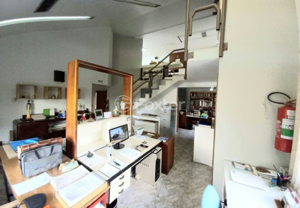 Casa à venda com 4 quartos, 200m² - Foto 39