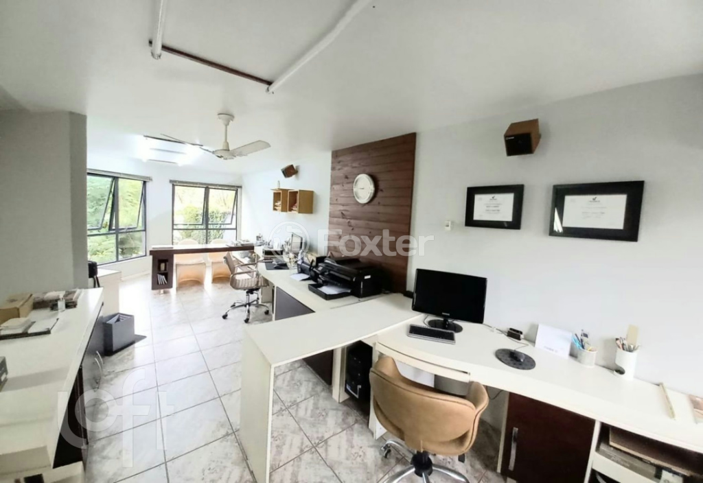 Casa à venda com 4 quartos, 200m² - Foto 22