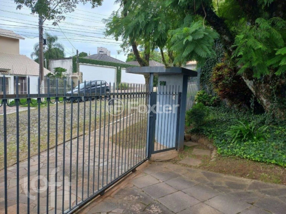 Casa à venda com 4 quartos, 200m² - Foto 6