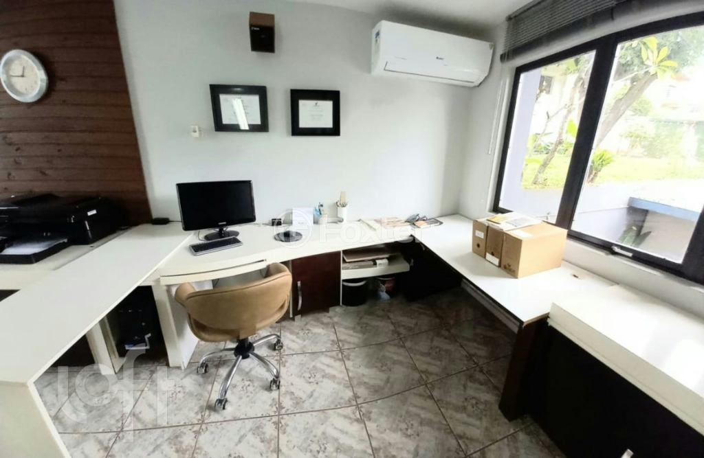 Casa à venda com 4 quartos, 200m² - Foto 24
