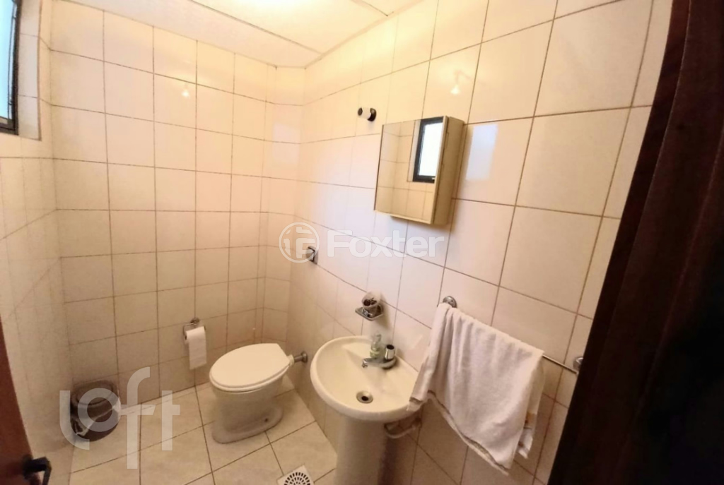 Casa à venda com 4 quartos, 200m² - Foto 33
