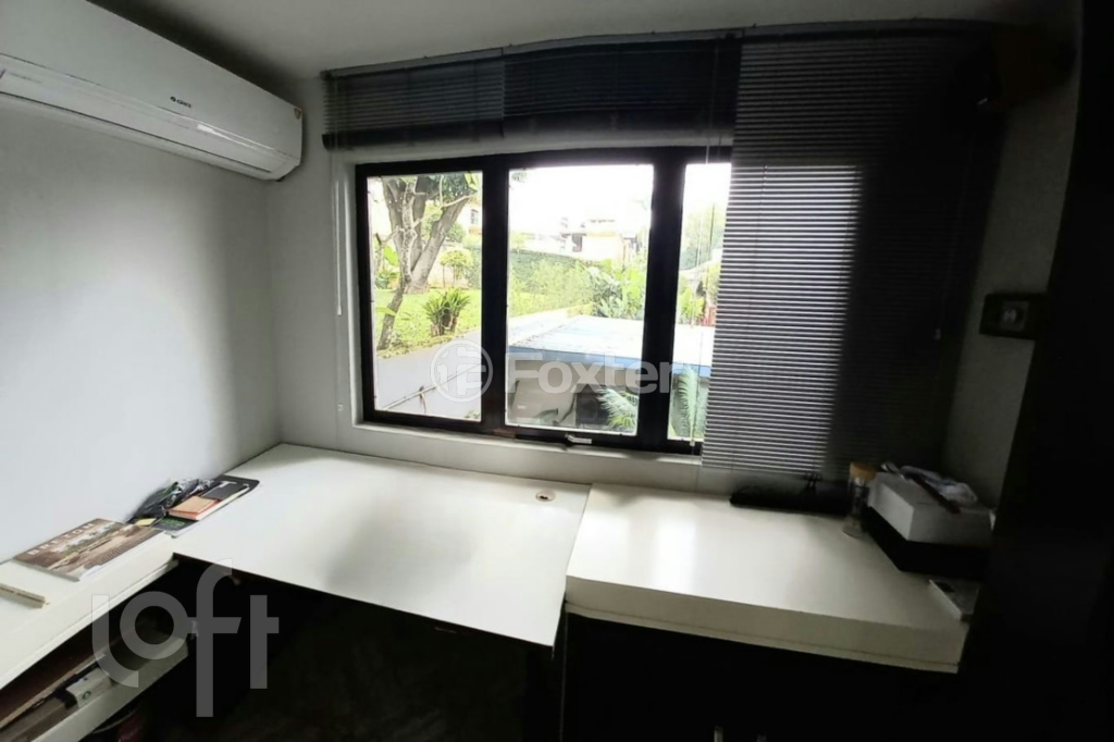 Casa à venda com 4 quartos, 200m² - Foto 30