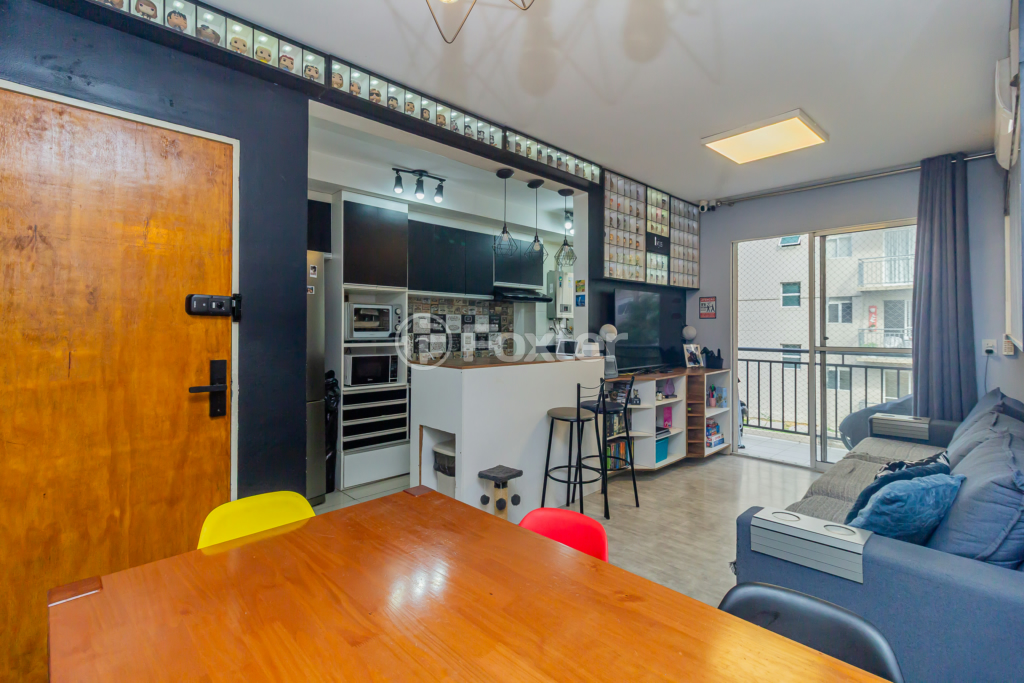 Apartamento à venda com 3 quartos, 67m² - Foto 2